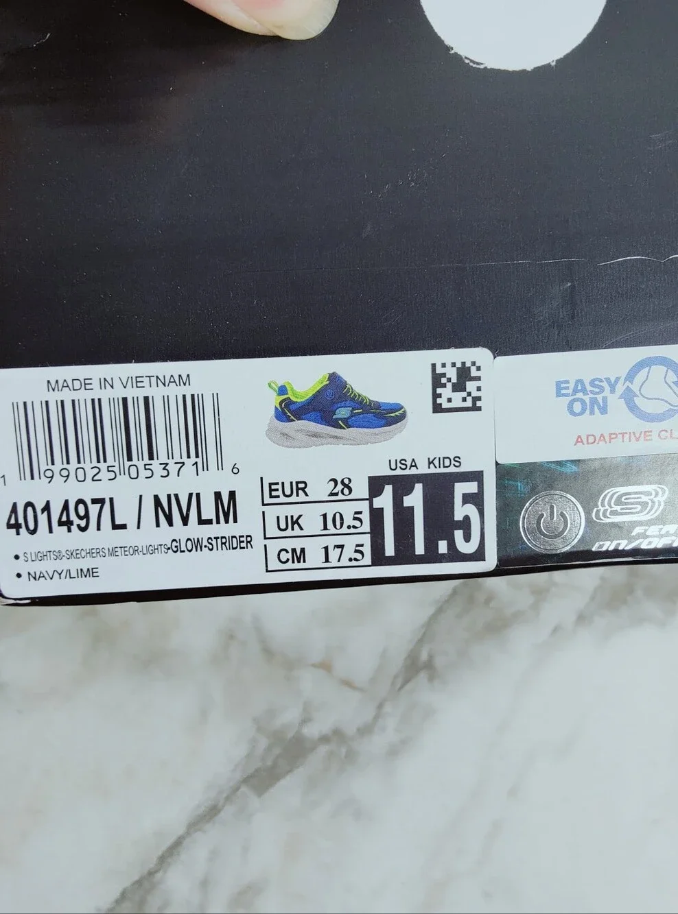 NIB Skechers Toddler Skechers S-Lights Meteor-Lights LED Light Up Sneakers, 11.5